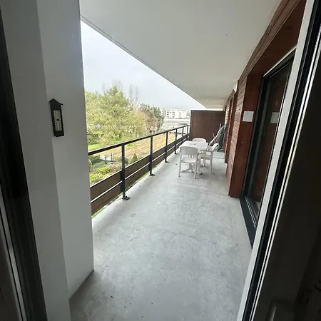 Proche Mer, Terrasse Et Wifi, Aux Minimes * 라로셸