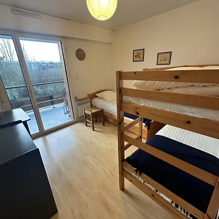 Proche Mer, Terrasse Et Wifi, Aux Minimes 아파트