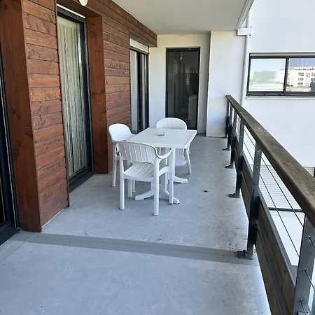 Le Grand Morvan, Proche Mer, Lr121 *