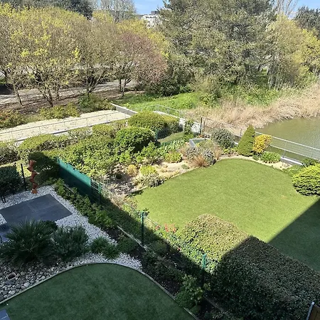 아파트 Proche Mer, Terrasse Et Wifi, Aux Minimes 라로셸