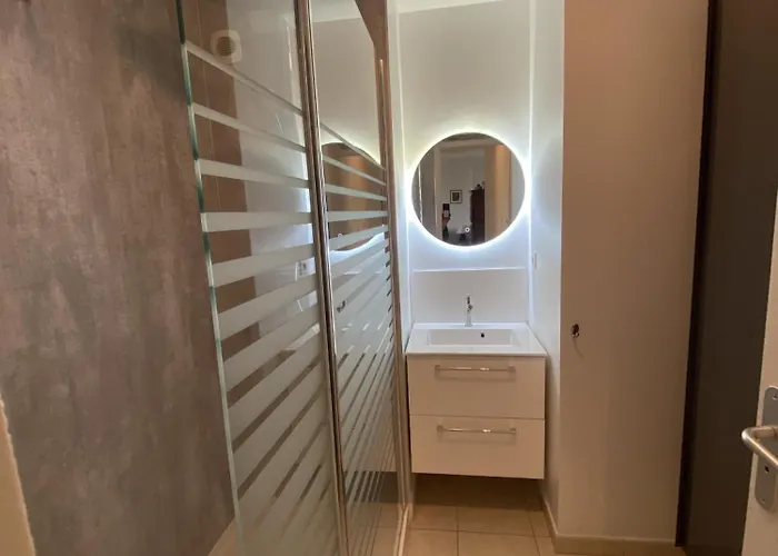 Le Grand Morvan, Proche Mer, Lr121 *